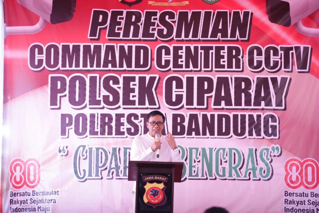 Peresmian Command Center Ciparay Bengras dengan 80 CCTV untuk meningkatkan keamanan dan menarik investasi di Kabupaten Bandung.

