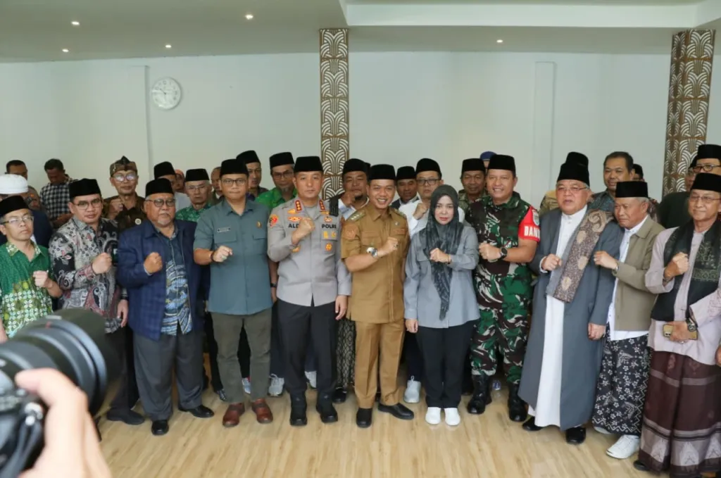 Silaturahmi, Doa Bersama, dan Deklarasi Damai