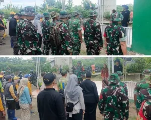 Personel Kodim 0618 Kota Bandung Bersama Petugas Gober Dan Warga Membersihkan Penumpukan Sampah Di Jalan Rengas Kelurahan Gempol Sari Dalam Aksi Kamis Bersih