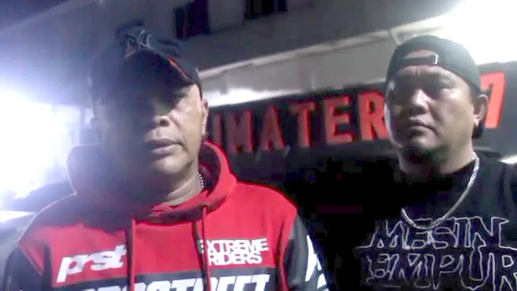 Wakil Komandan Denintel Kodam/III Siliwangi Eddy Sutrisno (Sweater Merah Hitam) Menegaskan Bahwa Tindakan Ini Adalah Bagian Dari Upaya Pengamanan Dan Penertiban Pam Tubuh