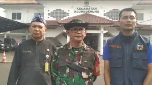 Koramil 1811/UBR Kodim 0618/Kota Bandung menggelar aksi nyata peduli lingkungan.