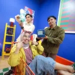 Suasana Studio Foto Visual Space Bandung Di Jalan Asia Afrika