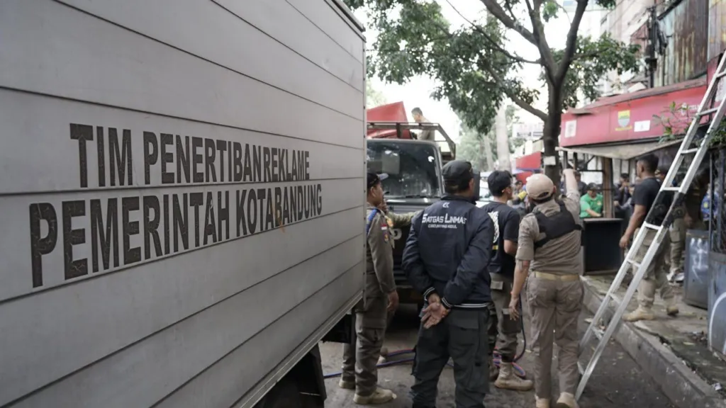 Penataan Pkl Kota Bandung Satpol Pp
