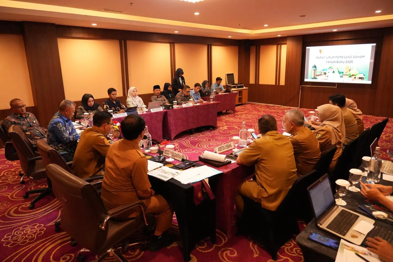 Pimpin RUPS Buku 2025, Bupati Bandung Minta BPR Kertaraharja Pasang Target Terukur Perenam Bulan