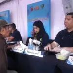 Polda Jabar Berikan Pelayanan Kesehatan Gratis kepada Masyarakat pada Kegiatan Car Free Day di Dago Cikapayang